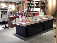 -覔书店(壹方城店)
