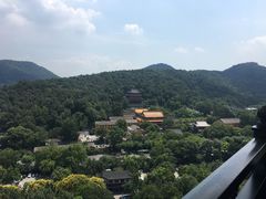 -吴山路夜市