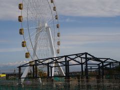 -霍尔果斯国门景区
