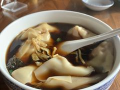 -笑来喜馄饨小笼工坊店(湖滨街店)