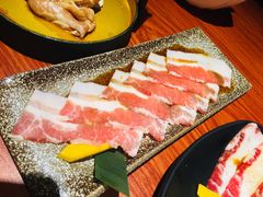 -山之屋炭火烧肉·生啤畅饮(大朗万科中央公园店)