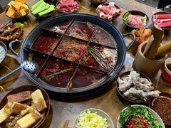 -正南齊北重庆老火锅(光华村直营店)