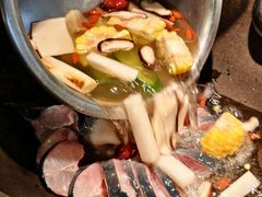 -鲜潭蒸汽石锅鱼(五道口购物中心店)