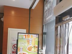 -西部马华清真兰州牛肉面·烧烤夜市(三里河店)