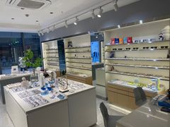 -视野联行眼镜·蔡司·尼康·授权优选门店(青浦宝龙店)