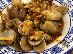 -江城燕子大排档(江汉路步行街店)