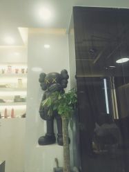 -AYO SALON