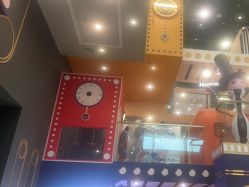 -MELAND CLUB亲子乐园·派对·餐厅(北京芳圆里ID MALL店)