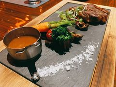 和牛西冷牛排M3-YUE·6·西式融合餐厅(外滩六号店)
