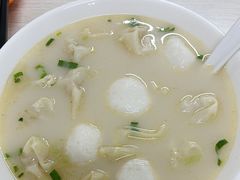 -面婆婆东台鱼汤面(湛江路店)