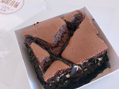 黑森林蛋糕-昆明冠生园·蛋糕·面包(朗悦湾店)