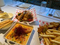 -春树下·树屋花房西餐厅(罍街AS1980店)