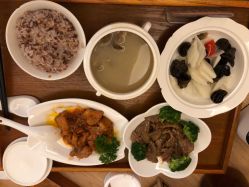 -莲生母婴月子中心(清水河公园店)