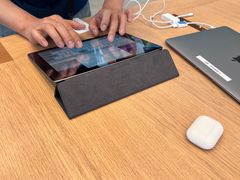 -Apple零售店(华贸购物中心店)