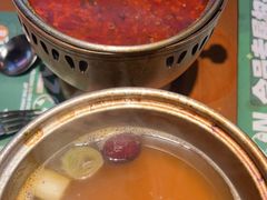 -亚马逊环球美食百汇(新城吾悦广场店)