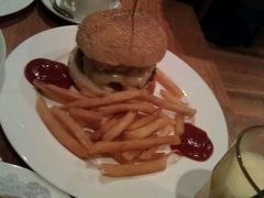 -Geneva日内瓦餐厅(西郊宝成花苑店)