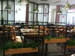 -佬湘楼·27年湘菜(天河都市广场店)