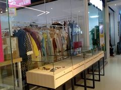 -唯品仓(东山锦轩·现代城店)