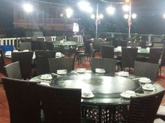-叶存利海鲜大馅饺子(东戴河止锚湾店)