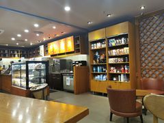 大堂-星巴克(广州正佳广场4层店)