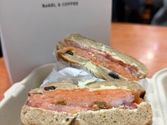 -HOLY BAGEL(苏河店)