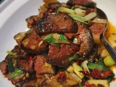 猪血丸子炒腊肉-湘中缘·湖南菜(娄底驻京办店)