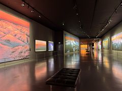 -罗红摄影艺术馆