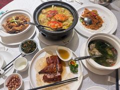 -荣誉海鲜酒楼(海湾店)