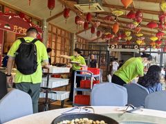 -年辉渔村·非遗传承餐厅(新丰江店)