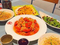 -肥肥虾庄·金牌油焖大虾(杨园滨江时代walk店)