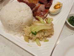 新发八宝饭-香港新发烧腊茶餐厅(水围店)