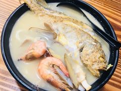-台州老六海鲜面馆(上南总店)