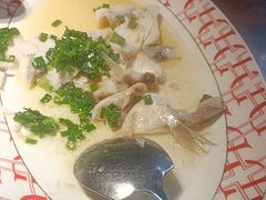 -粤·向群饭店(麓景路店)