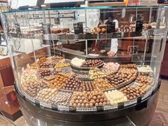 -Laderach 莱德拉(上海环贸iapm店)