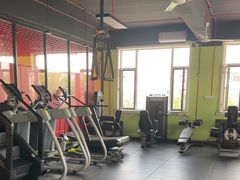 -英特健身俱乐部