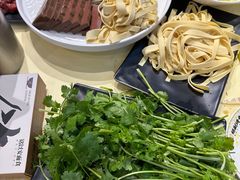 -铭副琦食·虾蟹烩馆(渔人码头店)