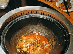 -锅老头海鲜铁锅炖