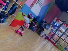 -乐翔轮滑(中庚漫游城店)