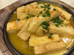 自制黄金豆腐-南沙辉记烧鸡·荔枝木炭火吊烧(旧镇店)