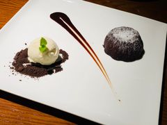 巧克力熔岩蛋糕-弗兰克牛排西餐厅Ribone steak house(柠檬花园店)
