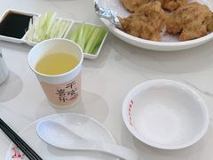 -梅利汴京烤鸭•开封豫菜地标店(铁北街店)