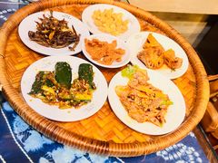 -桥香园云南过桥米线(金马碧鸡店)