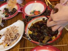 -冶建镜子·老南昌大排档·江西虾王(总店)