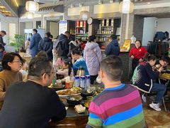 大堂-王明古法砂锅居(开化寺店)