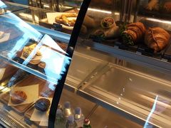 面包甜点陈列柜-星巴克(南京狮子桥店)