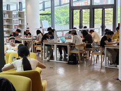 -广州市白云区图书馆