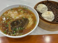 -老西白点心店