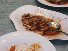-凤凰园烤鸭店·唐山菜·传承花椒肉(老唐丰路店)