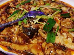 -巴特餐饮6加1音乐餐吧·新疆菜