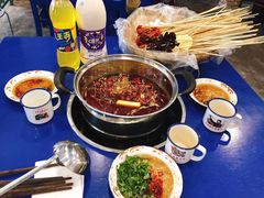 -马路边边火锅串串香(西城店)